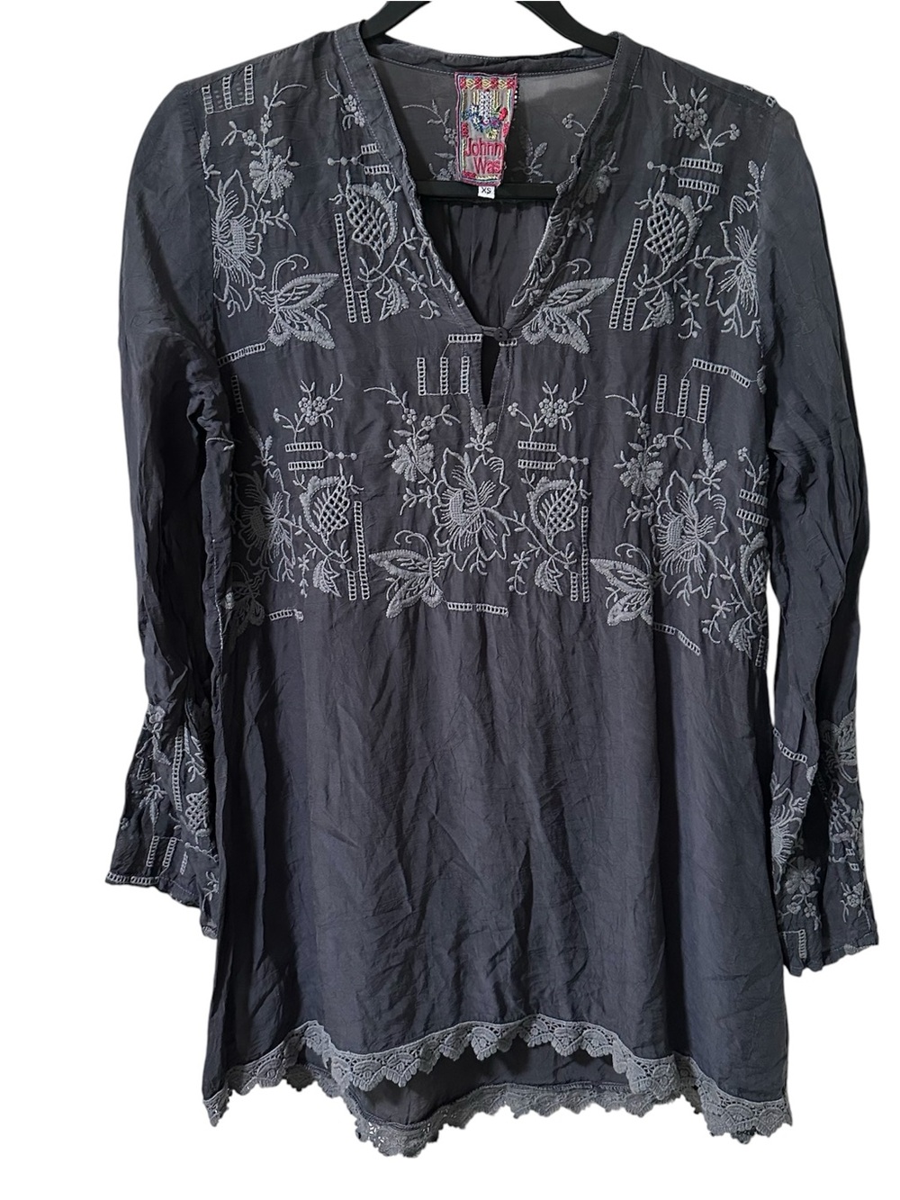 Johnny Was Embroidered Gray Cupro Silk Tunic Top Boho Hippie Size XS